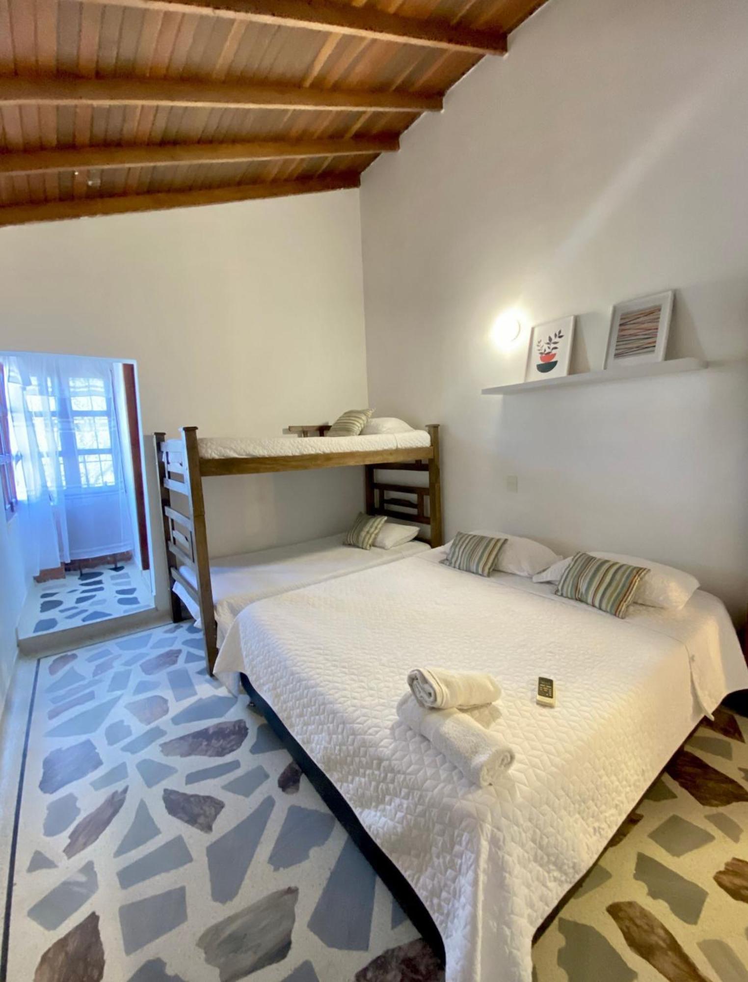 Hotel Cabanas Villa Roca, Rodadero 圣玛尔塔 外观 照片